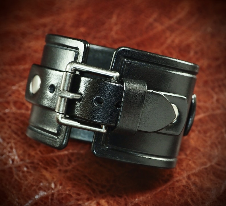 Black Leather Cuff Watch: Handmade Bridle Leather Wristwear image 2