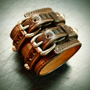 Brown Leather Wrist Cuff : Saddle BrownTraditional studded American Cowboy ROCKSTAR Bracelet. Made in New York image 2