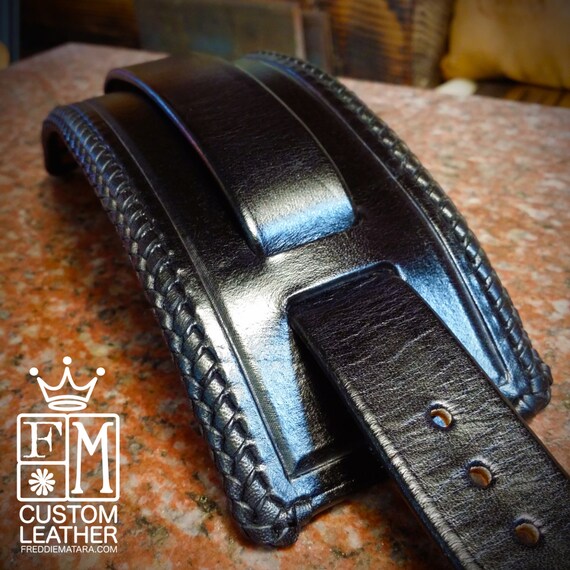 Black Leather Cuff bracelet : Hand made, Kangaroo lace braided edge