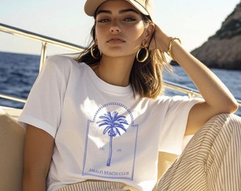 Amalfi Beach Club T-Shirt: Italy Summer Style, Retro Design