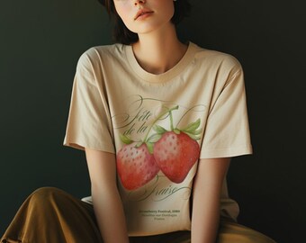 French Strawberry Festival T-Shirt: Retro Watercolor Design