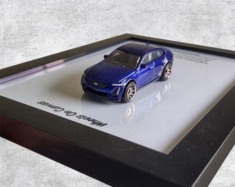 Póster 3D de Cadillac CT5-V / Arte mural de sedán americano de alto rendimiento / Regalos geniales para él / Obra de arte única / Decoración automotriz de lujo