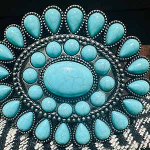 Turquoise Belt Buckle WITH Belt                   31-41 inch Belt waist