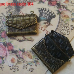 10 pcs - Envelope Lockets 13x20mm antique brass - code #104 145 223 550 197