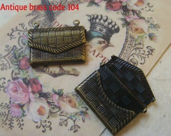 10 pcs - Envelope Lockets 13x20mm antique brass - code #104 145 223 550 197