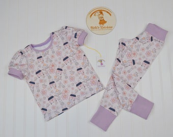 Size 4T Pink Flowers and Bunnies 2 pc Set