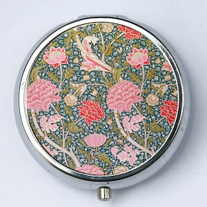 Victorian Floral Print Pill case pillbox pill holder floral design pattern