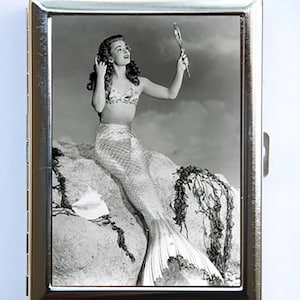 monogram cigarette case Russian Latvian .875 Silver Cigarette Case with 14k Gold Monograms. For  Sale at Ruby Lane