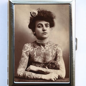 Tattooed Mujeres Cigarette Case Wallet Tarjeta de visita Titular circo victoriano sidehow freak performer oscuro