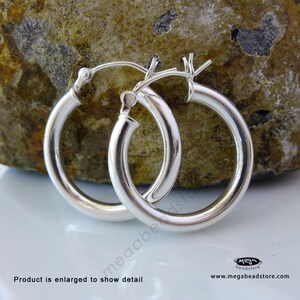 22mm (0.86 inch) 925 Sterling Silver Hoop Earring 3mm Thick F443