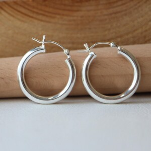 Sterling Silver Hoop Earring 3mm Thick- 22mm Diameter image 3