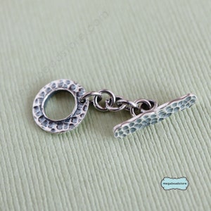10mm Hammer Pattern Patina Toggle 925 Sterling Silver Clasps T118