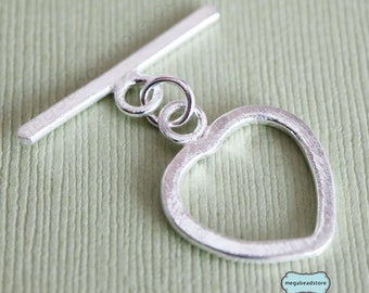 18mm Large Brushed Pattern Heart 925 Sterling Silver Toggle Clasp T53