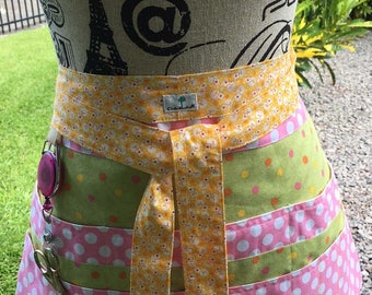 Polka Dots - Sewing -Quilting -Crafter's -Vendor's - Waitress Half Apron