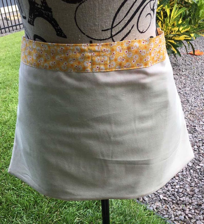 Polka Dots Sewing Quilting Crafter's Vendor's Waitress Half Apron image 10