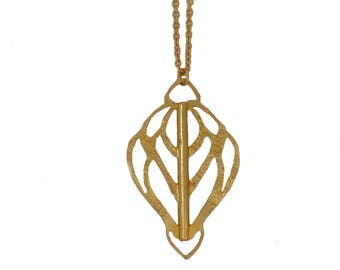 Arrow in the Sky - Etched Gold Pendant