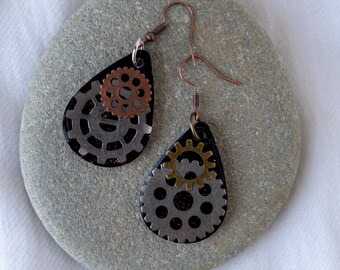 Black steampunk with metal gears drop dangle earrings in resin