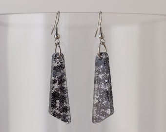 Sparkle black and silver triangle shaped drop resin earrings