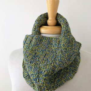 Hand Knit Cowl Scarf, Silk, Cotton, and Paper Blend Yarn, Green and Blue, Infinity, Circle, Neckwarmer, Natural, Neck Loop, Handmade, image 2