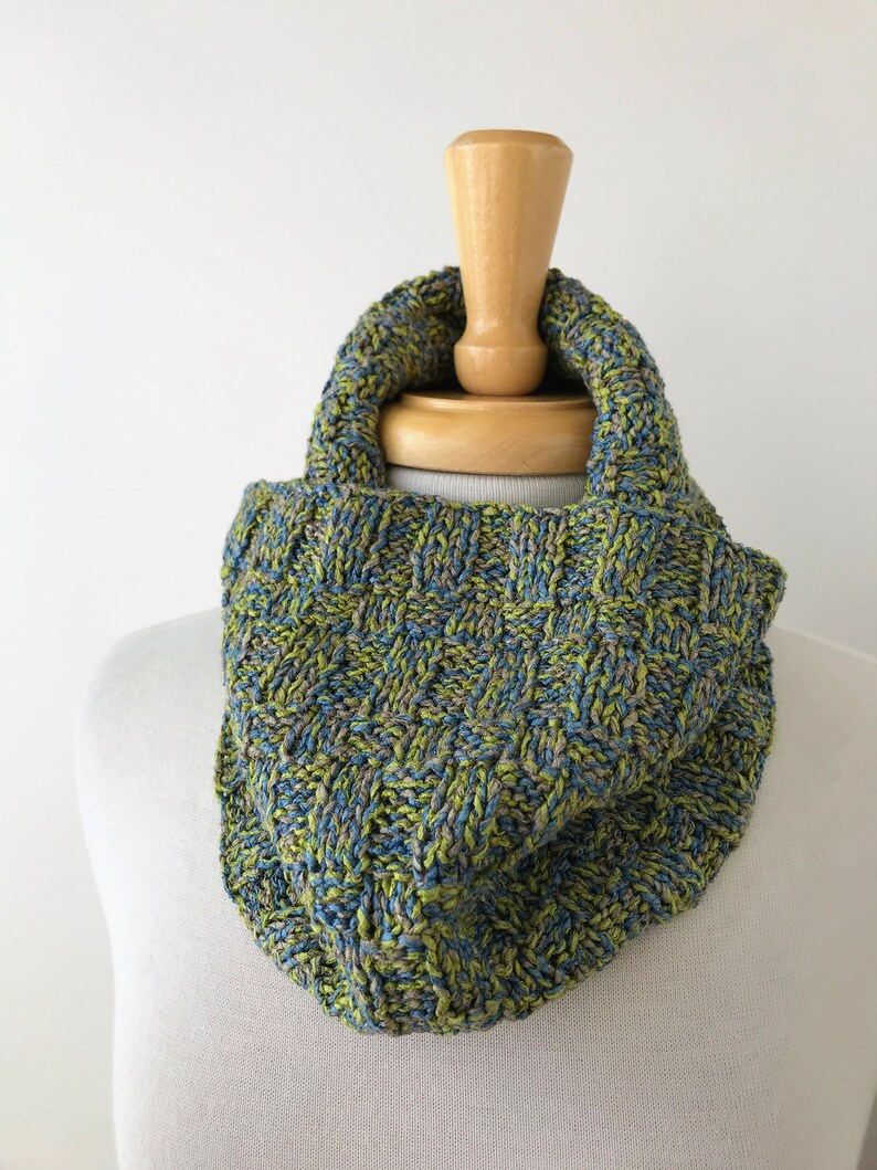 Hand Knit Cowl Scarf, Silk, Cotton, and Paper Blend Yarn, Green and Blue, Infinity, Circle, Neckwarmer, Natural, Neck Loop, Handmade, image 2