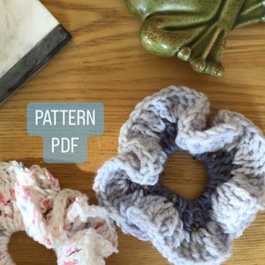 CROCHET SCRUNCHIE PATTERN/ Easy & Quick Crochet Scrunchie Pattern/ Crochet scrunchies pdf /Crochet Scrunchie like a flower/ Crochet Patterns