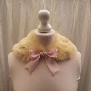 GOLD or SILVER STAR Ribbon Fur Collar
