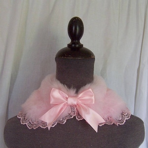 Cuello de piel con cinta y VOLANTE DE ENCAJE