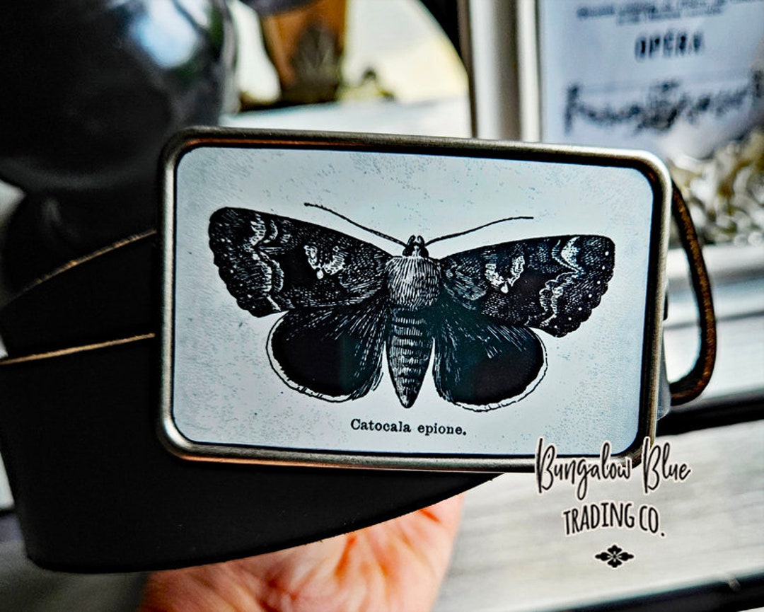 Gothic Moth Vintage Style Belt Buckle - Etsy display picture 3
