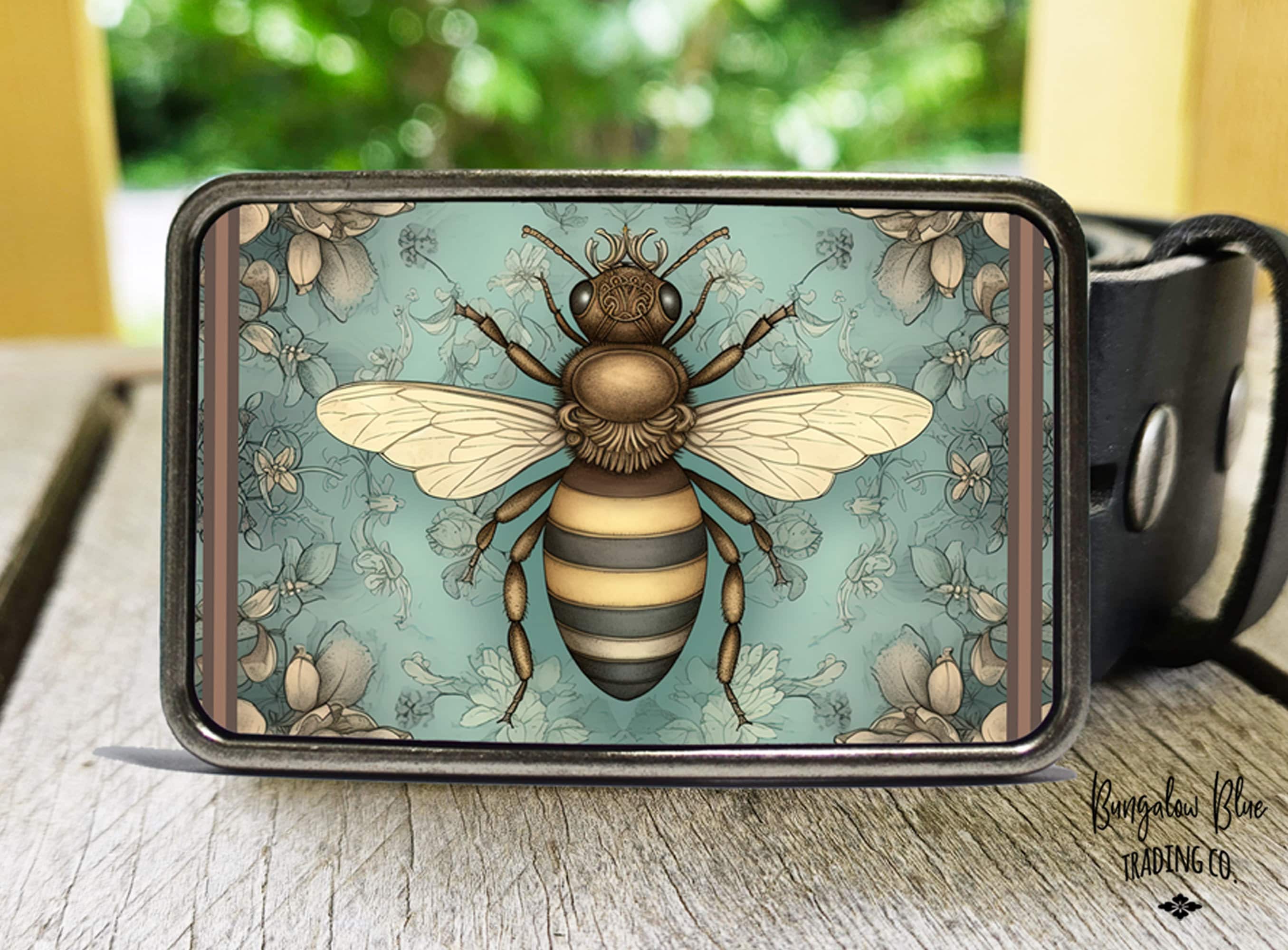 Queen Bee Buckle - Etsy display picture 1