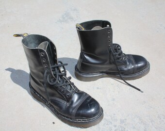 used doc martens size 9