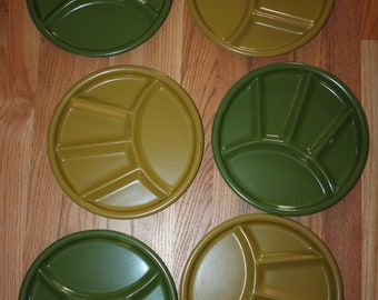 six / 6 VINTAGE compartment PLATES in 2 shades of GREEN