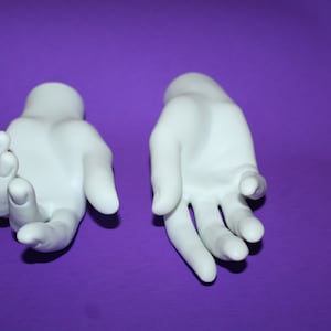 pair of supply white PLASTIC DISPLAY HANDS