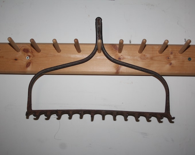 Vintage RUSTY Metal Rock Rake Head Turned DISPLAY / Staging PROP - Etsy