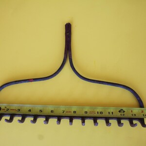 Vintage RUSTY Metal Rock Rake Head Turned DISPLAY / Staging PROP - Etsy