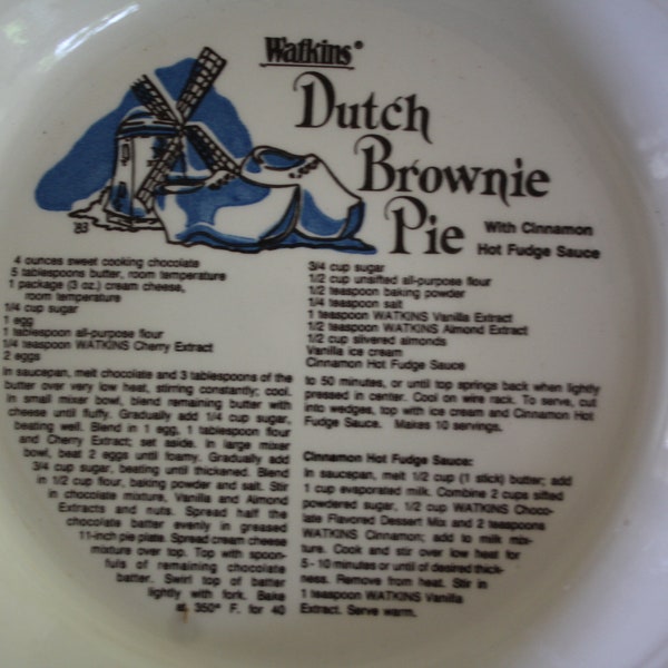 vintage Watkin's brand DUTCH BROWNIE PIE dish