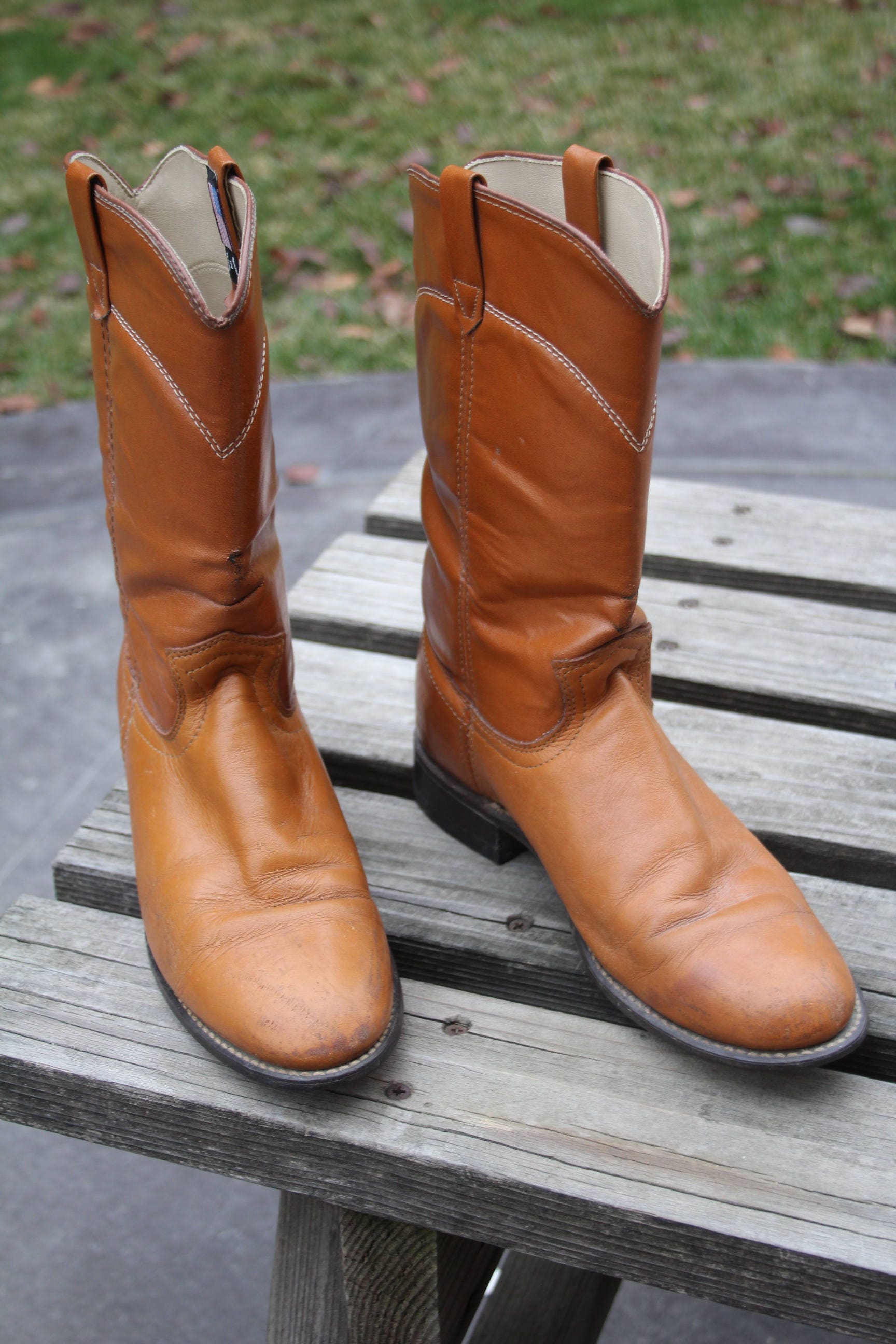 brands of cowboy boots made in usa