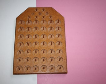 VINTAGE wooden wall mountable PEG thread spool board