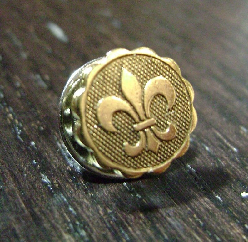 Rebirth Mini Medallion Fleur de Lis Tie Tack or Lapel Pin in Antiqued Gold image 1