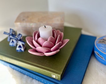 Ceramic Lotus Candle Holder Petals Style Flower Tea Lights Holder Home & Table top Decoration (Pink)