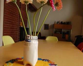 small spring table runner