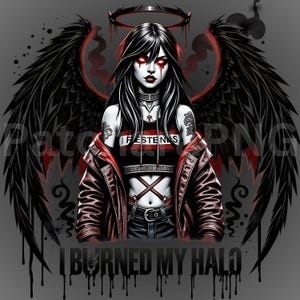 Pu&ograve; includere: Illustrazione digitale di una donna con ali nere, un'aureola e occhi rossi. Indossa un top corto nero e rosso con la scritta "IFESTENS" e una giacca rossa. La frase "I BURNED MY HALO" &egrave; in basso.