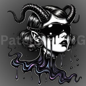 Pu&ograve; includere: Illustrazione in bianco e nero di una donna con corna, una benda e liquido che gocciola. Il liquido scorre dalla benda e dal collo, con un tocco di viola e blu. La donna ha i capelli scuri e uno sfondo scuro.
