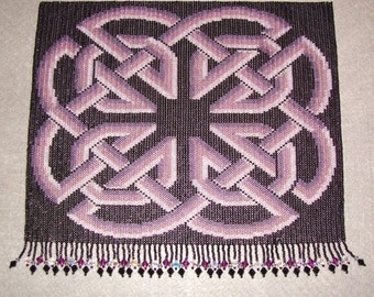 Celtic knot in purples