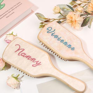 Personalized Monogram hair comb with rhinestone,Luxury Bridesmaid Gift,Unique Birthday Gift for Her,Bridesmaid Thank You Gifts,Gift for Mom