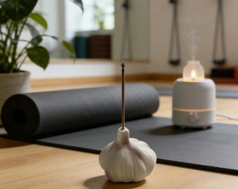Ceramic Garlic Incense Holder: Handmade Zen Yoga Tea Room Decor
