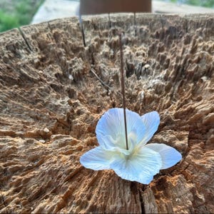 Handmade Ceramic Flower Incense Holder, Tabletop Incense stick burner, Aromatherapy, perfect gift for tea lover, Zen Home Yoga Room Decor