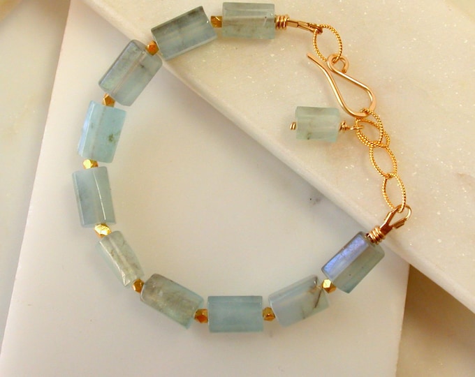 Featured listing image: Santa Maria Aquamarine Gemstone Nugget Bracelet
