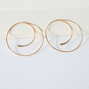 Spiral Hoop Earrings. Round Threader Hoops. Gold Spiral Hoop Earrings