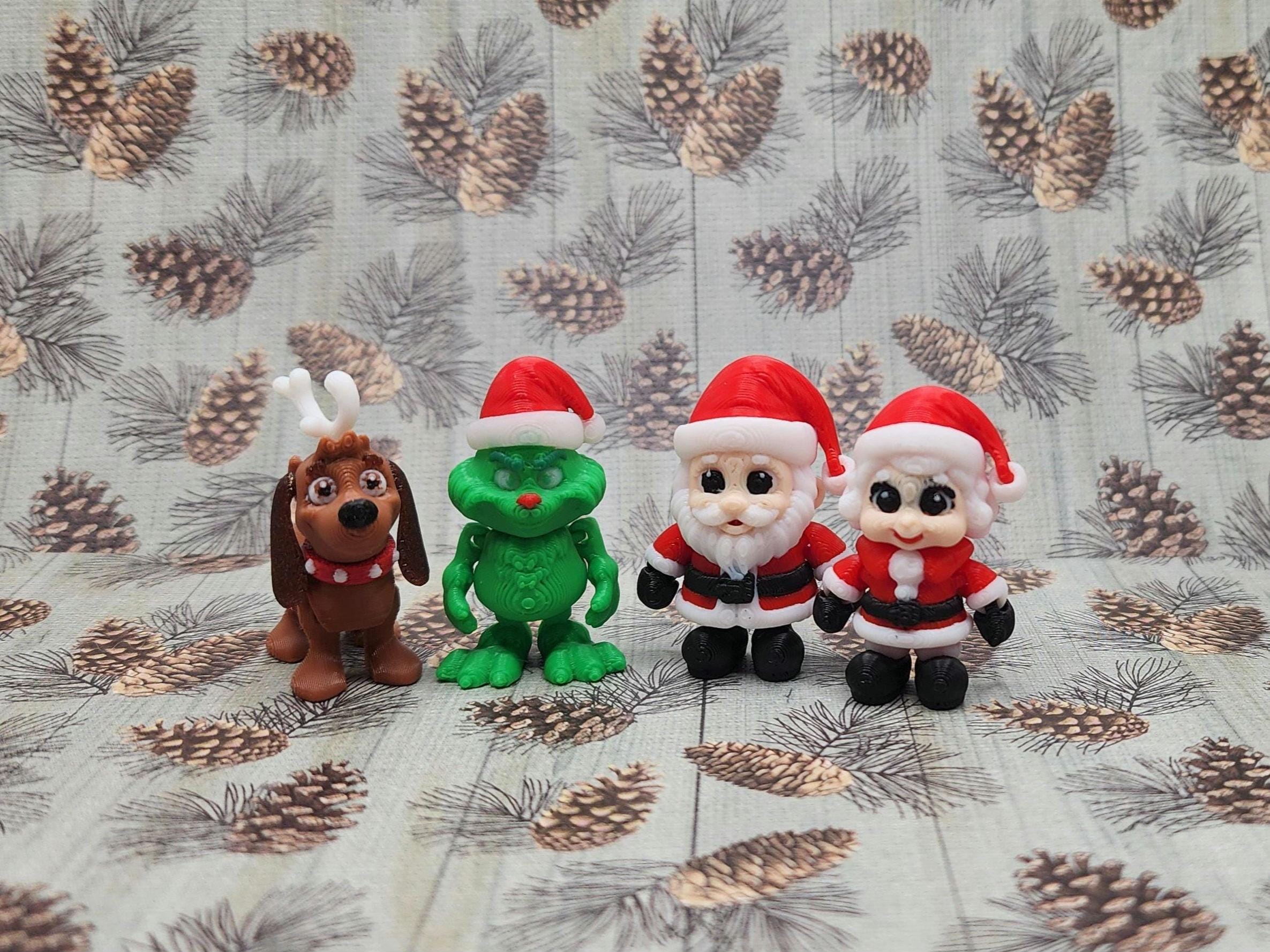 Mini Santa Figurines - Etsy