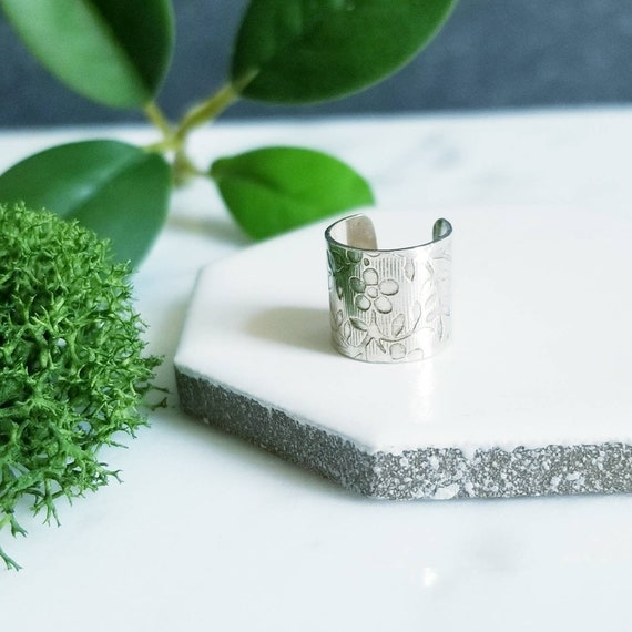 Wide Sterling Silver Ear Cuff: Embossed Daisy Floral Design